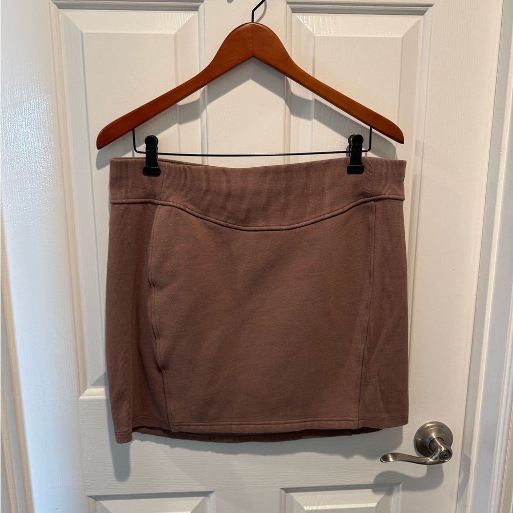 Lululemon Classic Light Brown Mini Skirt Size XL - Picture 9 of 9